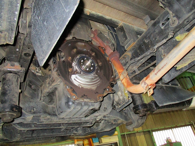 三菱ふそうキャンタートラックの修理は姫路のタイヨー